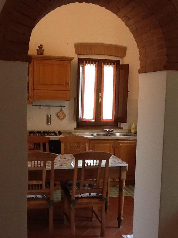 Camere E Appartamenti Baldini Romanita Radda in Chianti Quarto foto